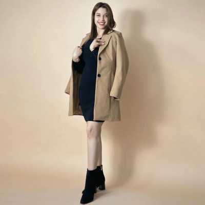 Manteau Femme Story Court – Élégance et Confort pour l’Hiver