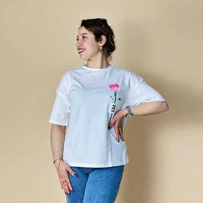 T-shirt Femme C Moi - Style Casual Chic | UltimaBoutique.tn T-shirt Femme C Moi - Style Casual Chic | UltimaBoutique.tn