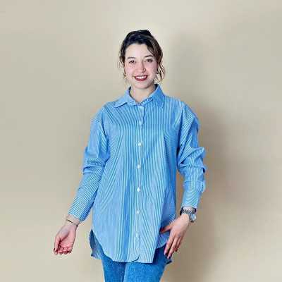 Chemise Femme Rayée Longue - Tendance & Polyvalente|UltimaBoutique.tn Chemise Femme Rayée Longue - Tendance & Polyvalente|UltimaBoutique.tn