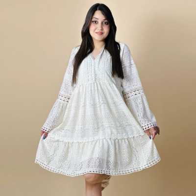 Robe Femme MISS CHARM courte | Chic & Tendance 2025 - Ultima Boutique Robe Femme MISS CHARM courte | Chic & Tendance 2025 - Ultima Boutique