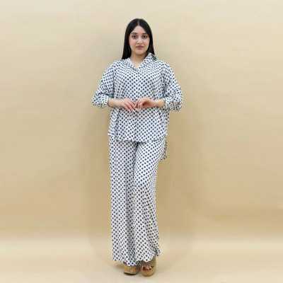Ensemble Femme whiteapp
