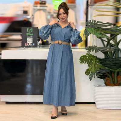 Robe broderie pivoine