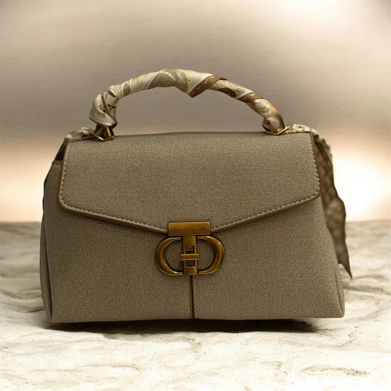 Sac à main avec foulard