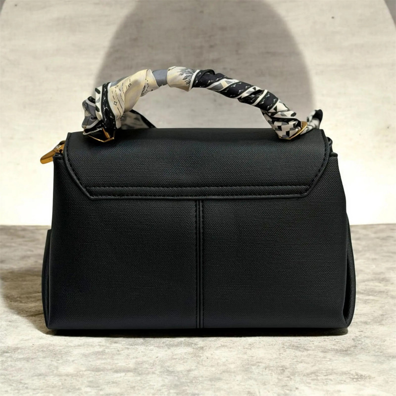 Sac à main avec foulard