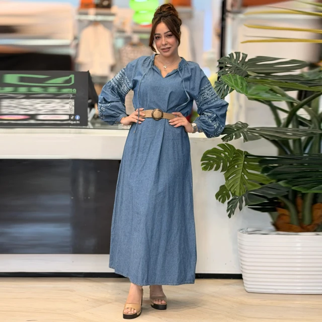 Robe broderie pivoine — vue 3